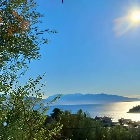 View * Tolón